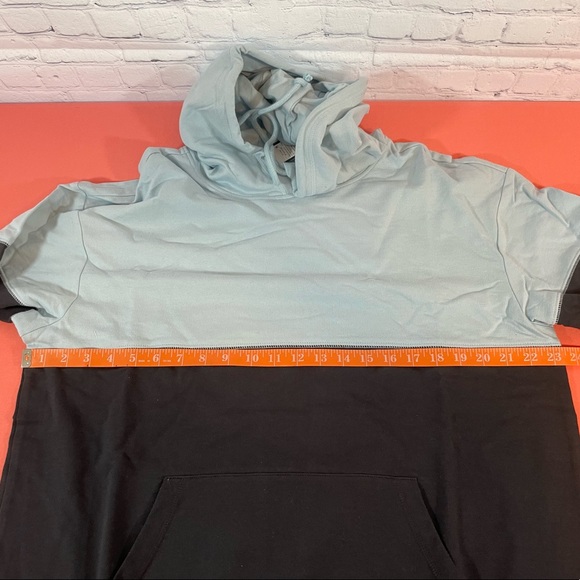 Original ice pullover hoodie. Soft blue top and blackened bottom.  NWT - Picture 6 of 9